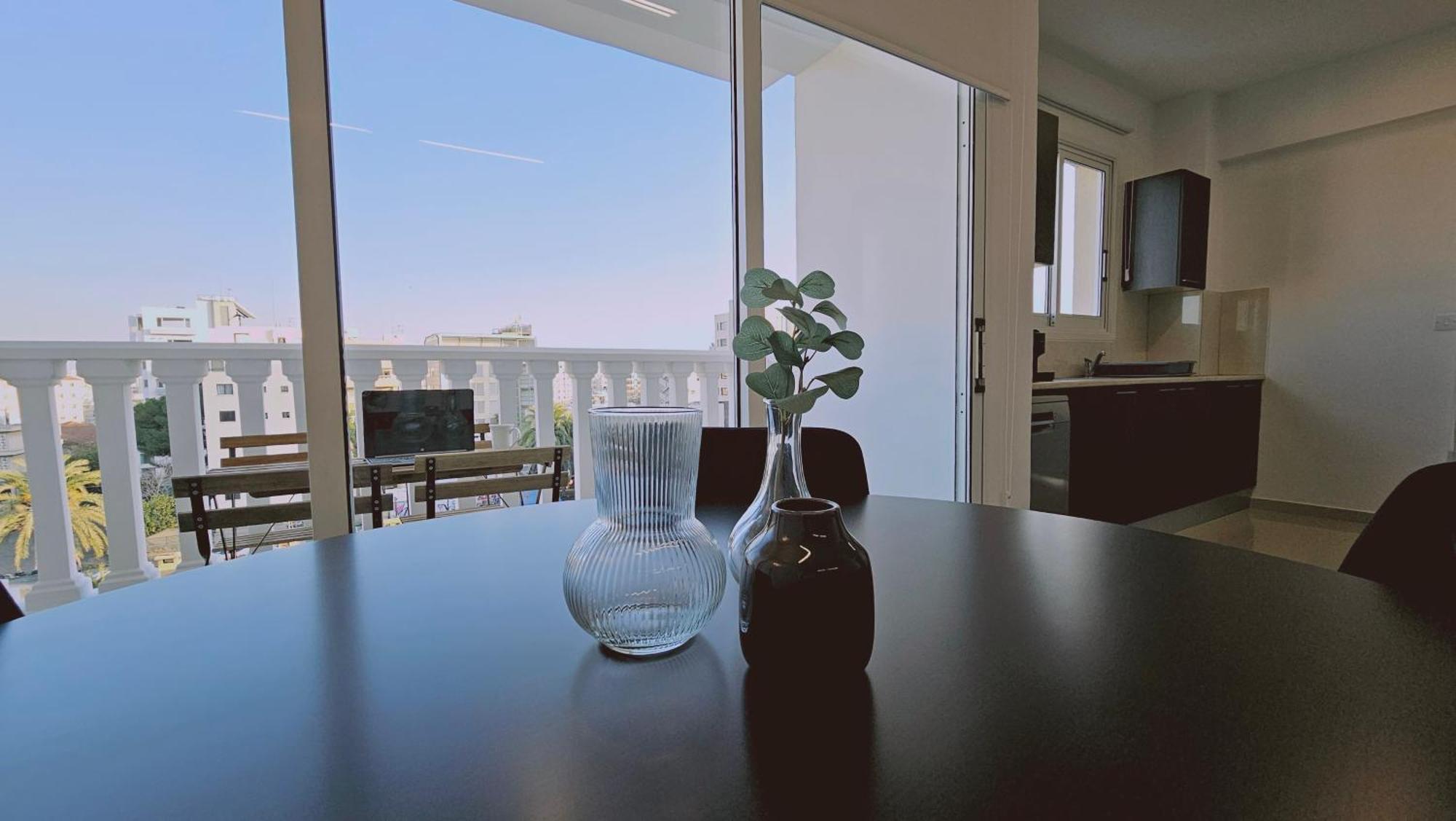 Stay Cosmo City Suites Никосия Экстерьер фото
