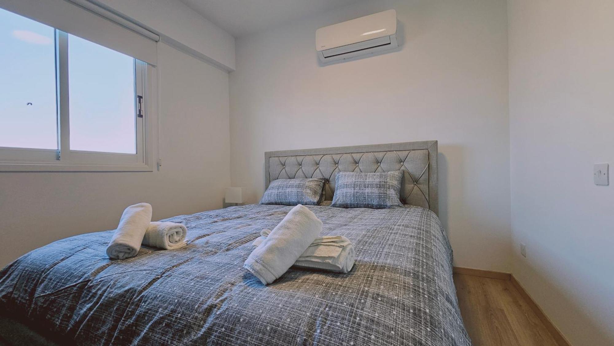 Stay Cosmo City Suites Никосия Экстерьер фото